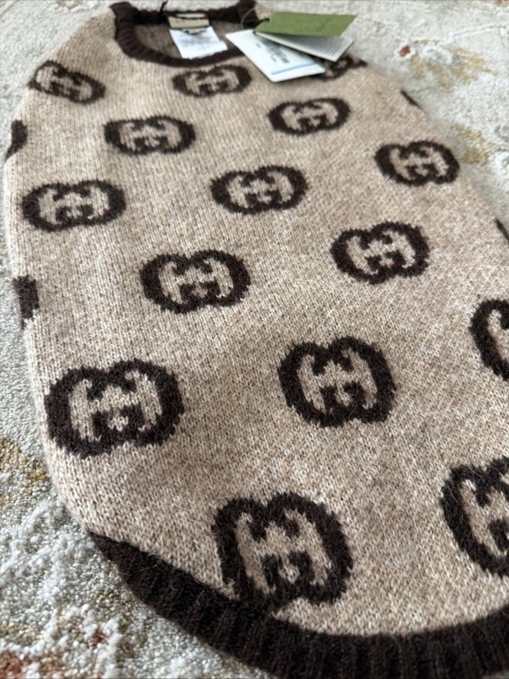 NWT Authentic Gucci Pet/Dog Sweater with Interlocking G - BRAND NEW IN GUCCI BOX - Picture 5 of 10